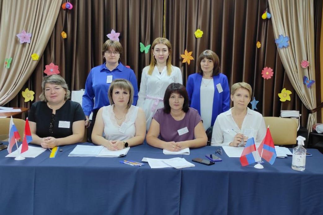 В Доме социального обслуживания "Богдановский" идет активная подготовка к предстоящим выборам президента РФ