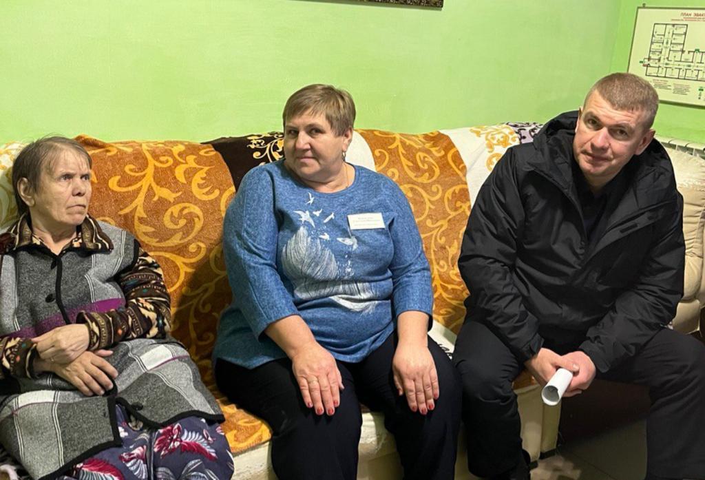 Анатолий Каверин с рабочим визитом посетил подведомственные Департаменту учреждения в Колпнянском районе Анатолий Каверин с рабочим визитом посетил подведомственные Департаменту учреждения в Колпнянском районе