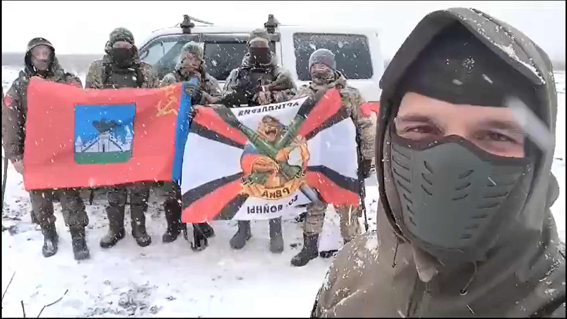 Артиллеристы-земляки прислали видео со словами благодарности всему коллективу Департамента социальной защиты и подведомственным учреждениям за новогодний подарок - УАЗ патриот!